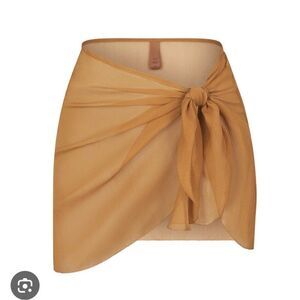 NWT crinkle silk coverup